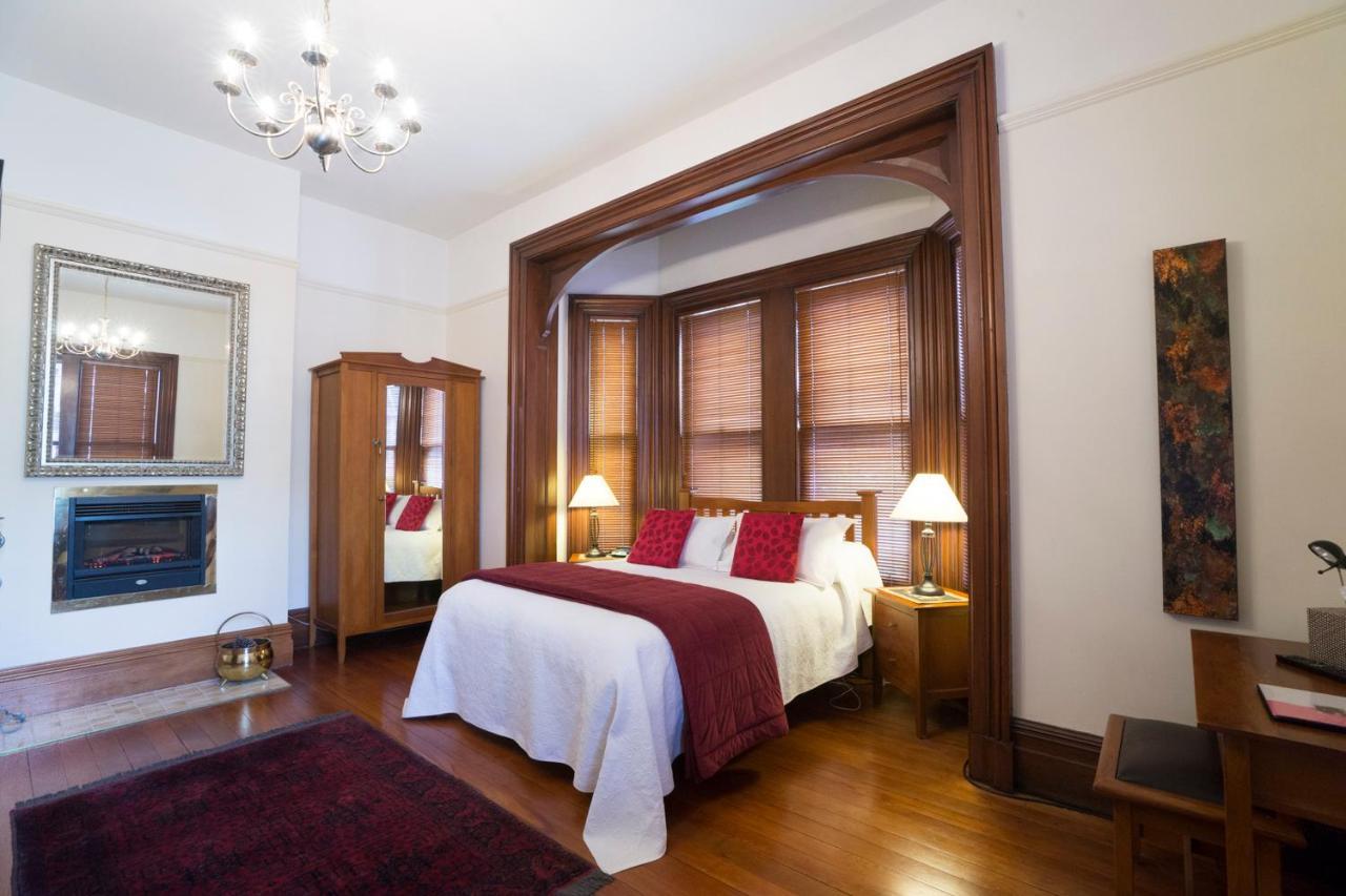 The Classic Villa Christchurch Extérieur photo